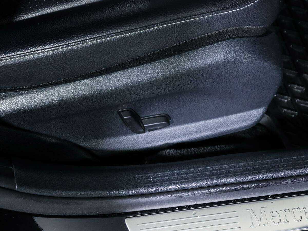 Купить Mercedes-Benz C-Класс 180 9G-TRONIC, 2017, 106 425 км, фото №13
