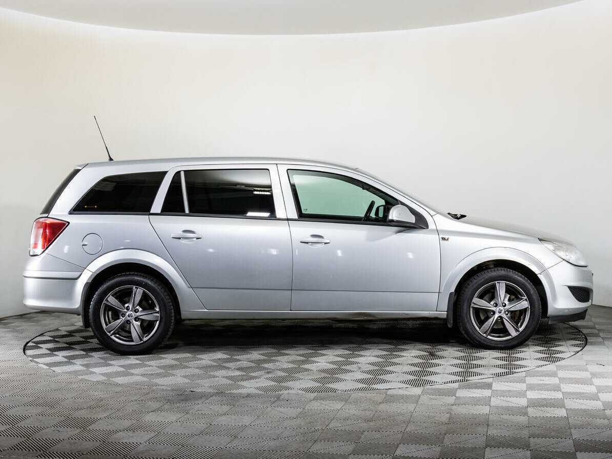 Купить Opel Astra, 2012, 238 219 км, фото №4