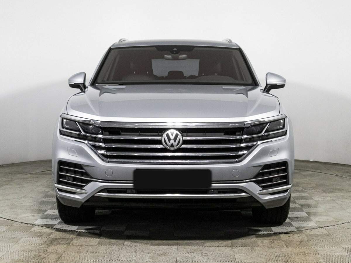 Купить Volkswagen Touareg, 2018, 142 477 км, фото №2
