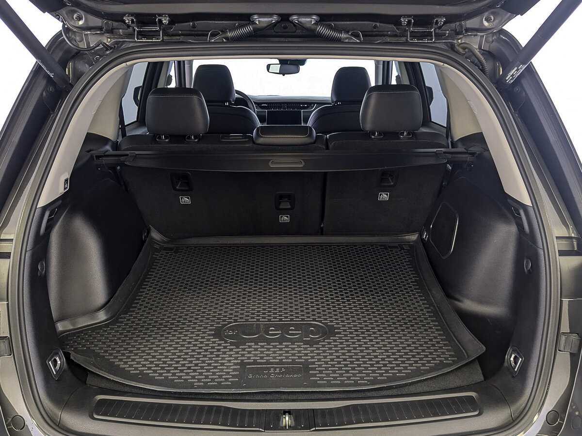 Купить Jeep Grand Cherokee, 2023, 24 133 км, фото №10