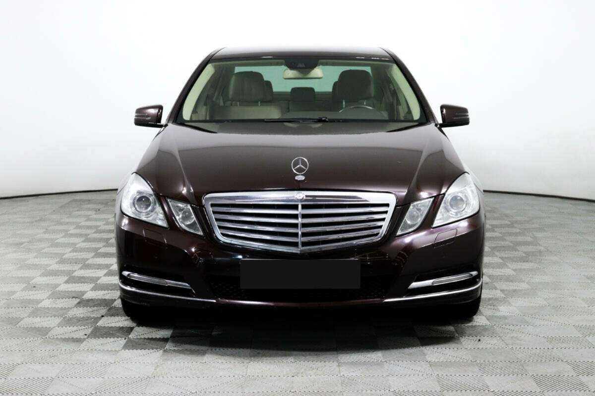 Купить Mercedes-Benz E-Класс 350, 2012, 112 277 км, фото №2