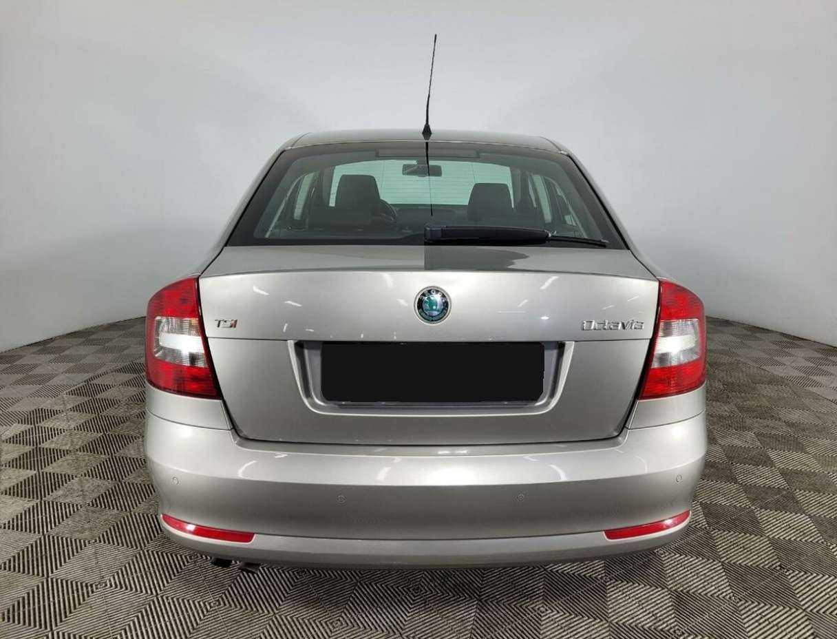 Купить Skoda Octavia DSG7, 2010, 270 811 км, фото №3