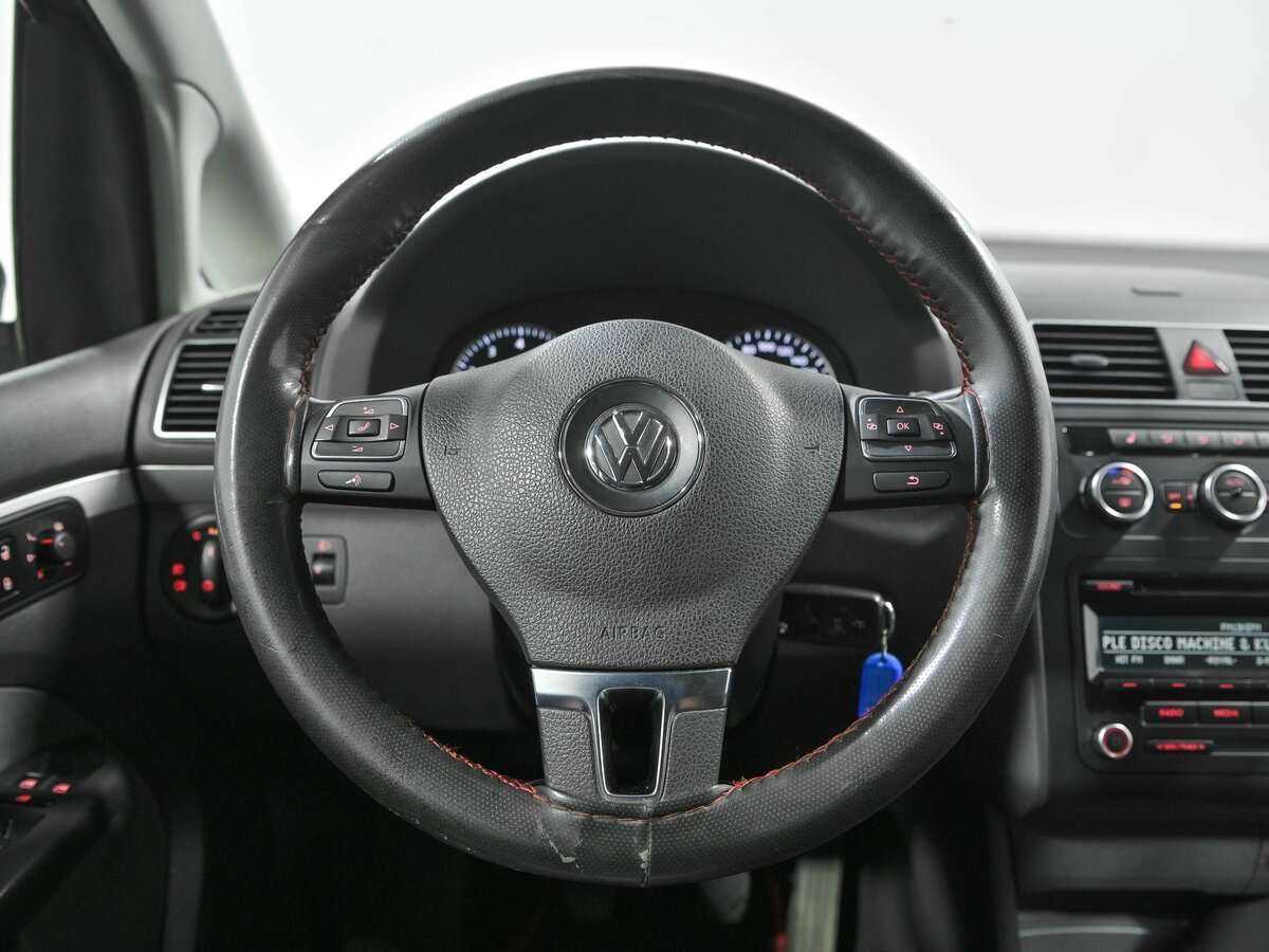 Купить Volkswagen Touran, 2013, 205 281 км, фото №8