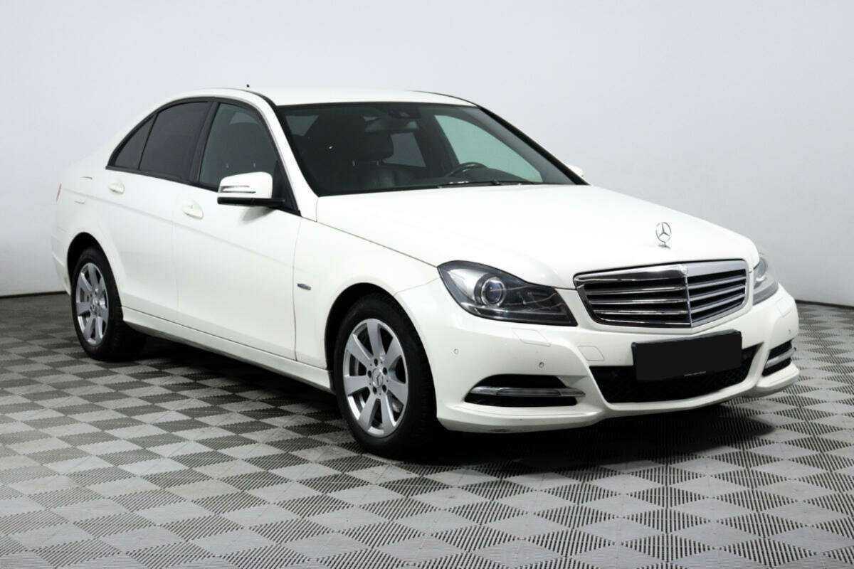 Купить Mercedes-Benz C-Класс 180 BlueEFFICIENCY, 2011, 130 800 км, фото №3