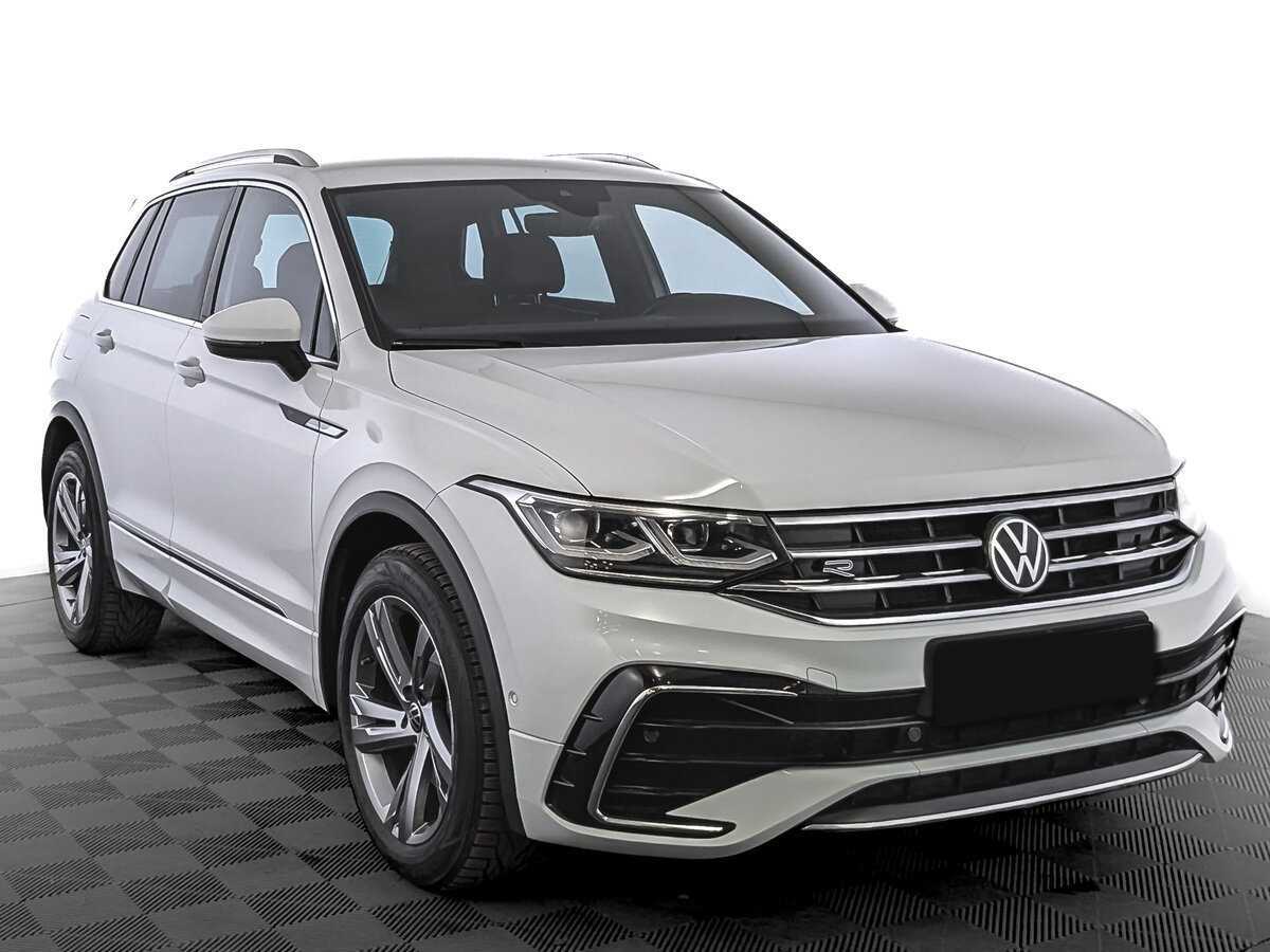 Купить Volkswagen Tiguan, 2021, 110 791 км, фото №3