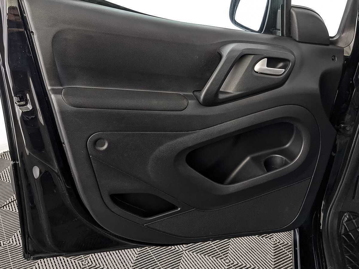 Купить Opel Combo Life, 2021, 92 406 км, фото №19