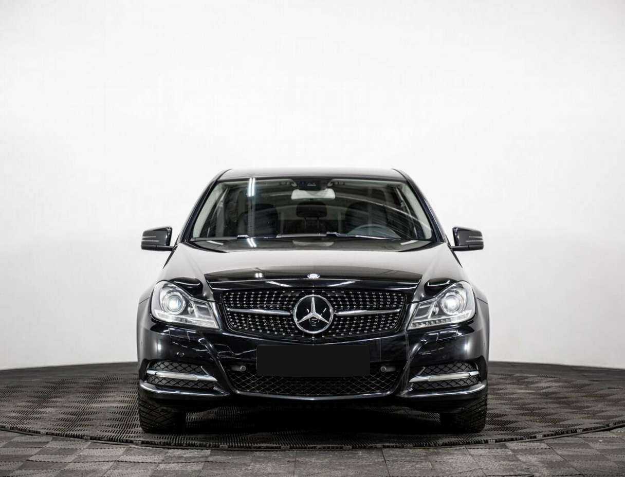 Купить Mercedes-Benz C-Класс 250, 2013, 81 000 км, фото №2