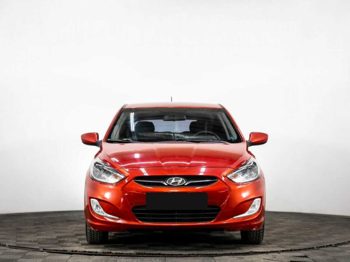 Купить Hyundai Solaris, 2011, 132 445 км, фото №2