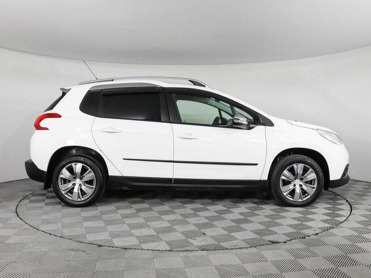 Купить Peugeot 2008, 2014, 135 701 км, фото №4