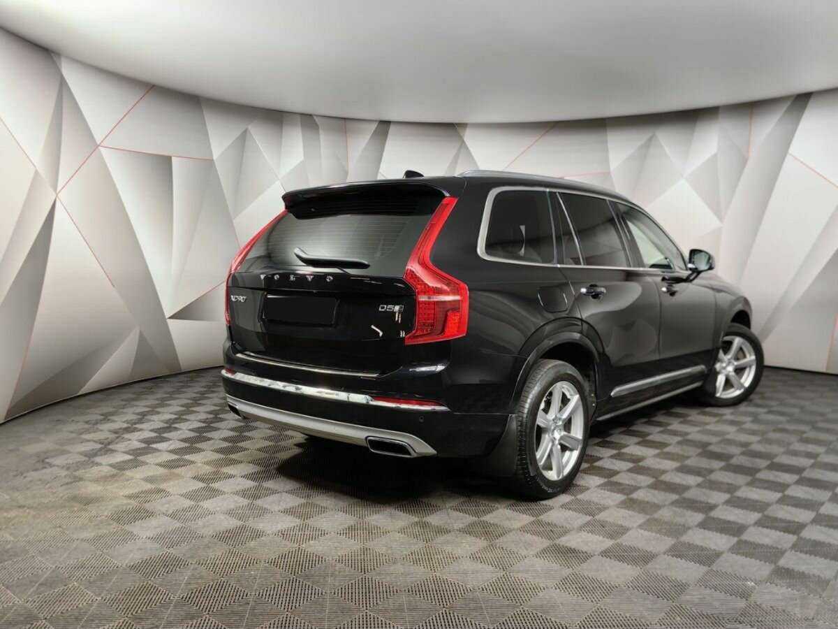 Купить Volvo XC90 B5, 2019, 91 376 км, фото №2