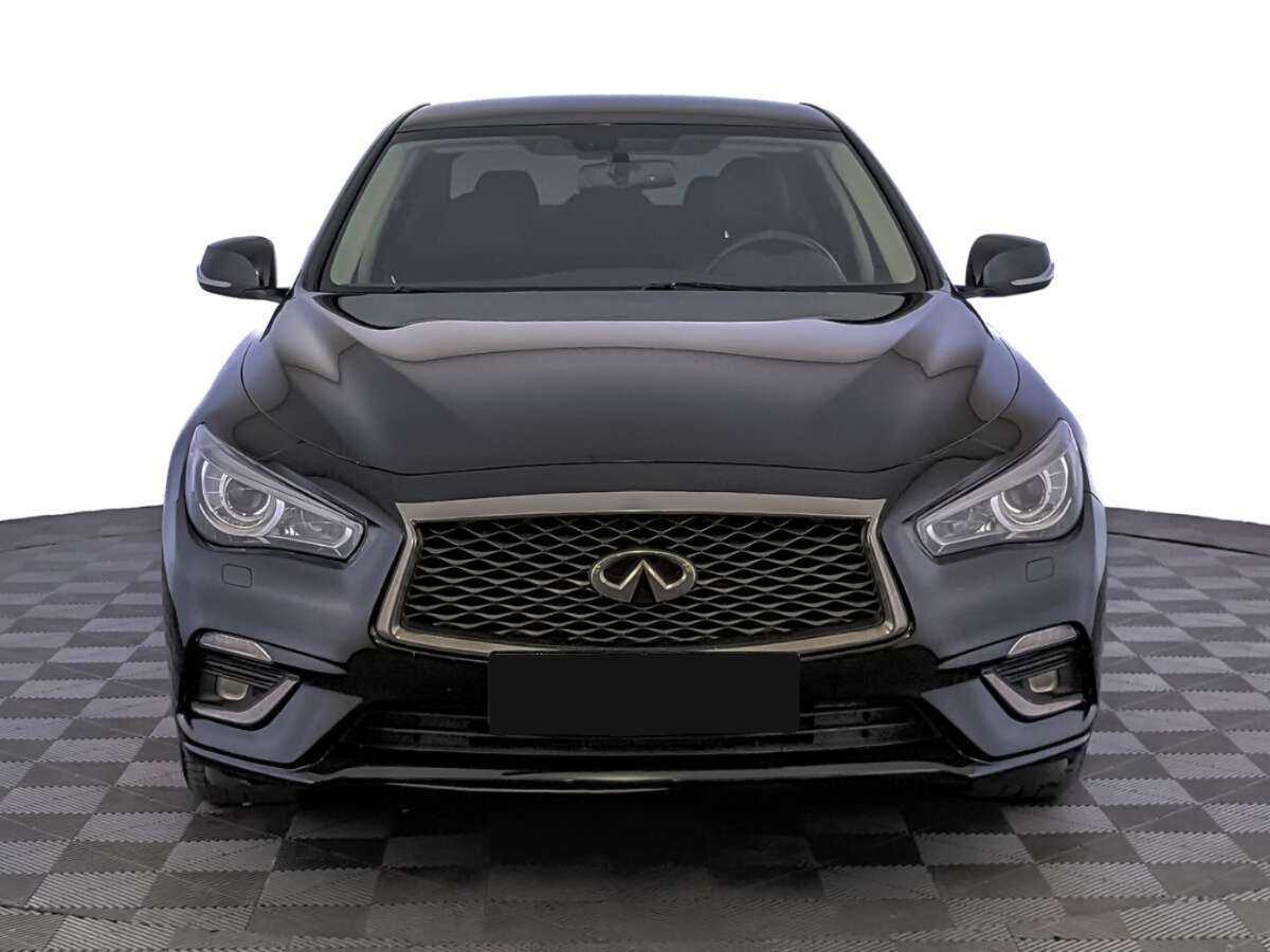 Купить Infiniti Q50, 2017, 105 811 км, фото №2
