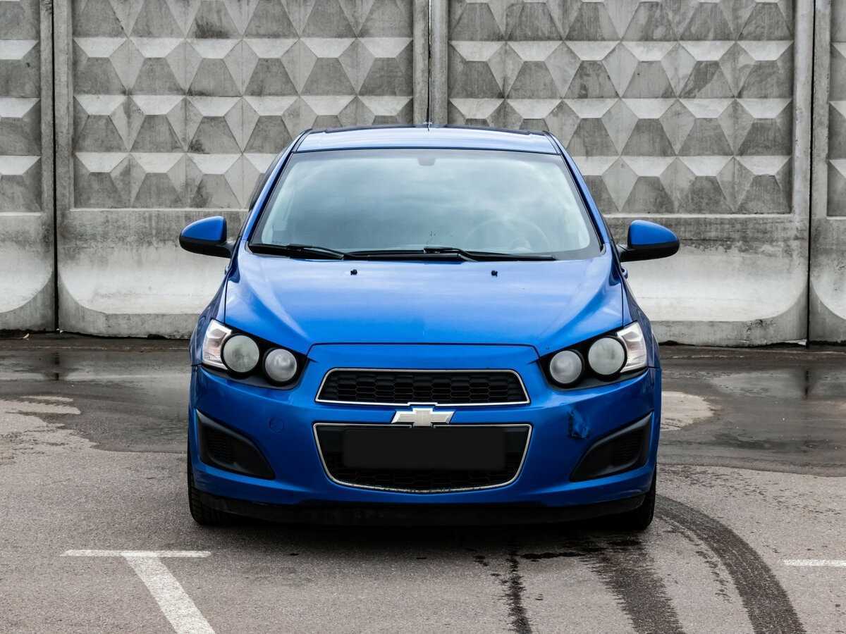 Купить Chevrolet Aveo, 2013, 243 929 км, фото №2