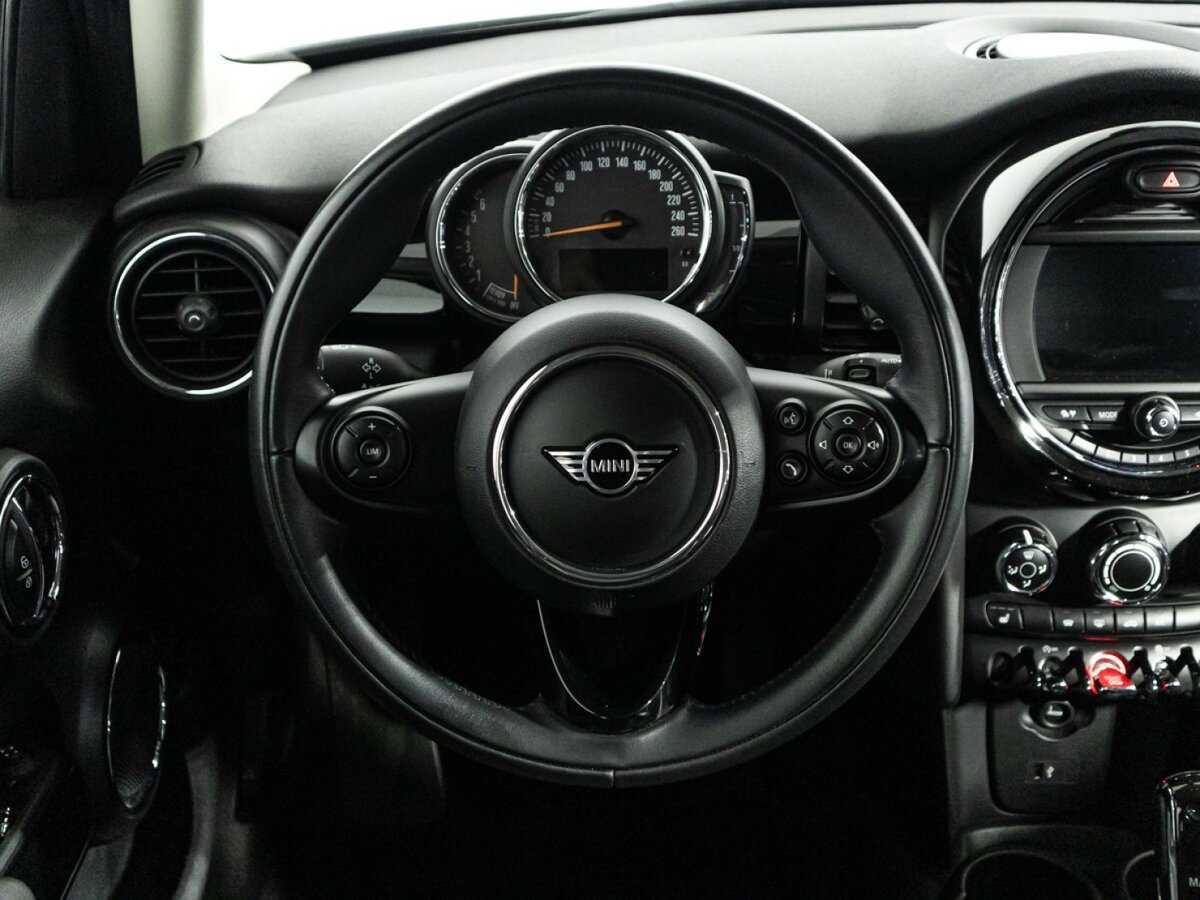 Купить Mini Hatch Cooper, 2020, 66 962 км, фото №18