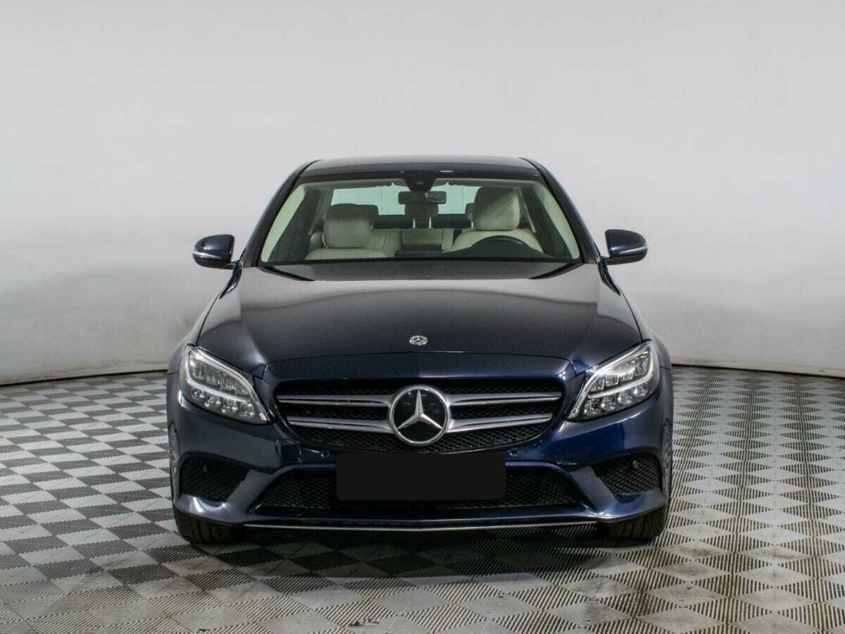 Купить Mercedes-Benz C-Класс 180, 2020, 68 520 км, фото №2
