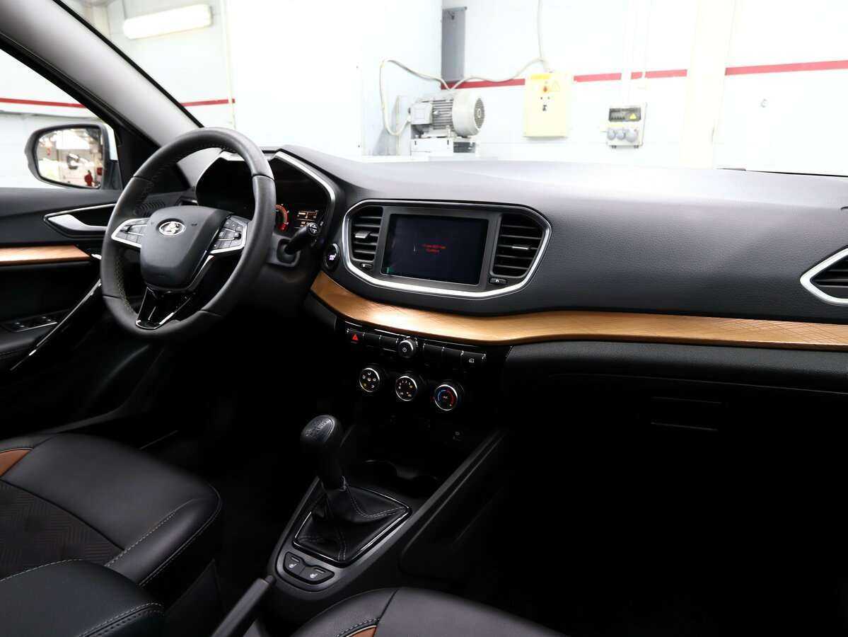Купить Lada (ВАЗ) Vesta Cross, 2023, 5 300 км, фото №8