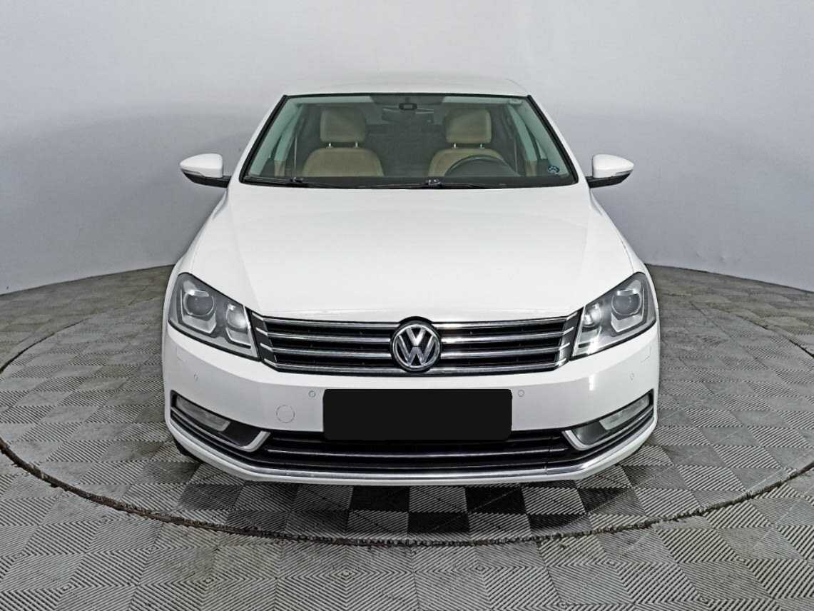 Купить Volkswagen Passat, 2011, 299 233 км, фото №2