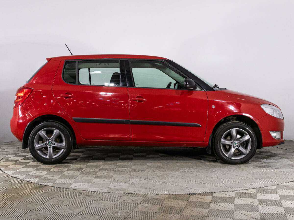 Купить Skoda Fabia, 2011, 144 587 км, фото №3