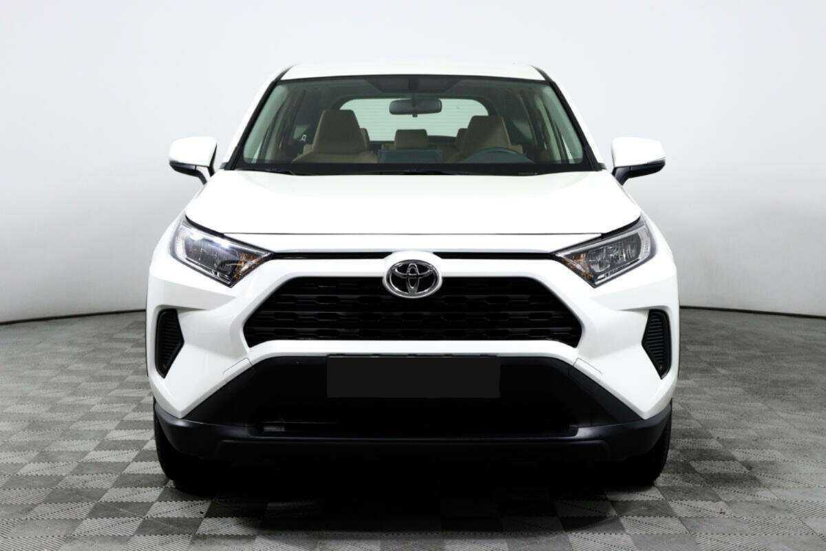 Купить Toyota RAV4, 2022, 2 987 км, фото №2
