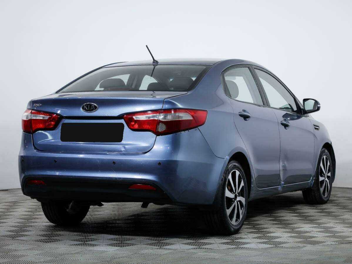 Купить Kia Rio 5-speed, 2011, 215 243 км, фото №3