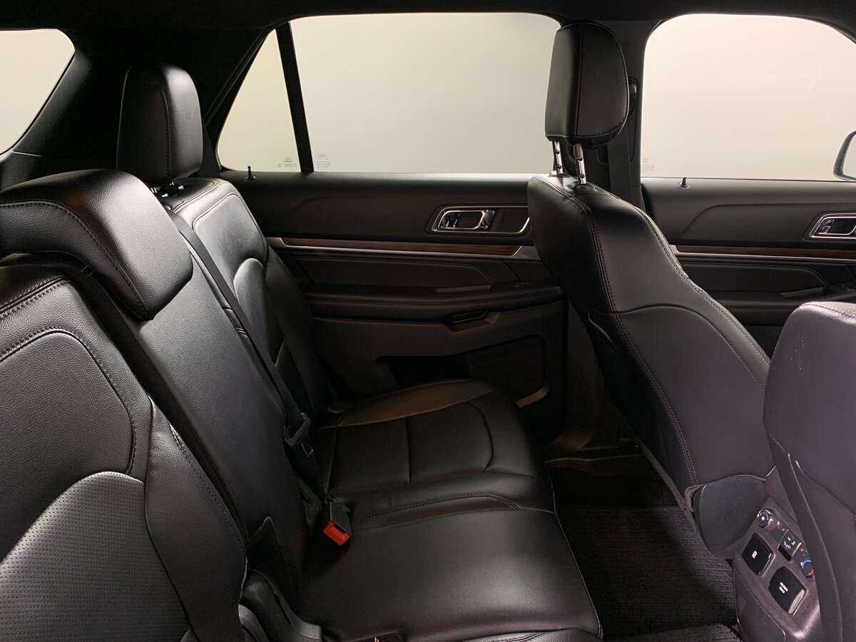 Купить Ford Explorer, 2019, 166 584 км, фото №18