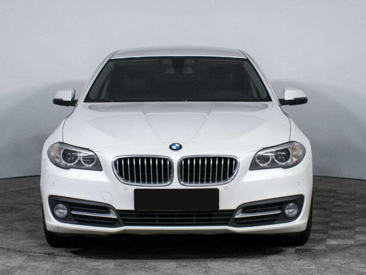 Купить BMW 5 серии 520d, 2016, 146 400 км, фото №2