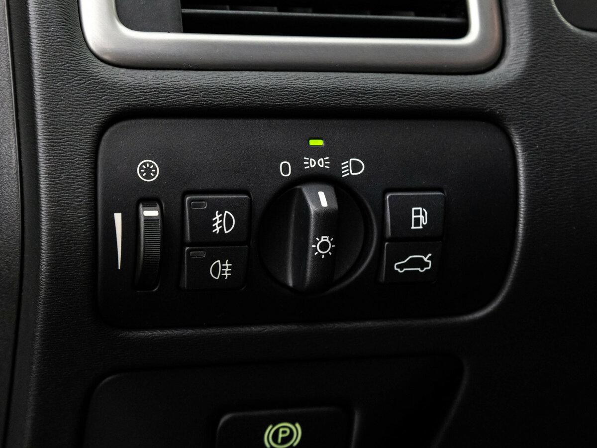 Купить Volvo XC70 II, 2011, 228 963 км, фото №15