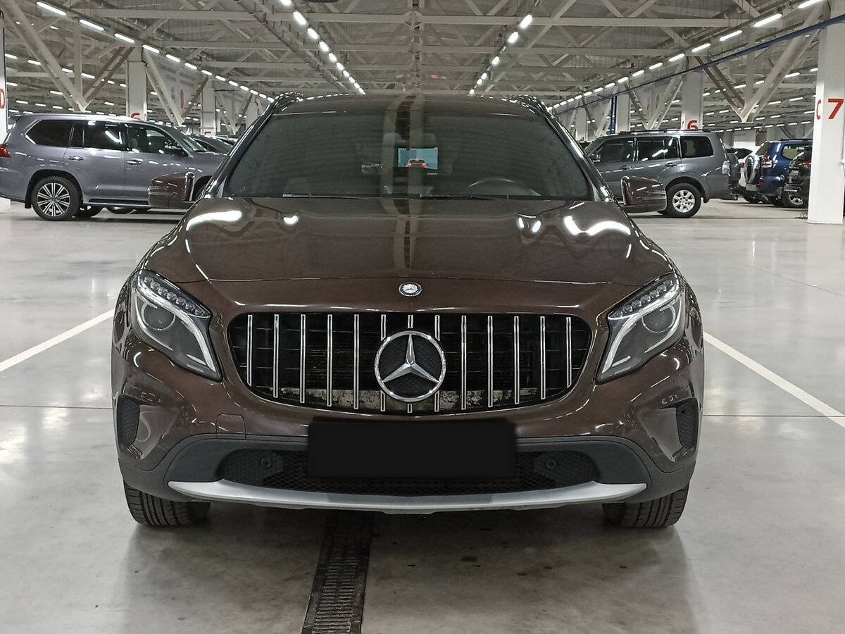 Купить Mercedes-Benz GLA 200, 2015, 128 501 км, фото №2