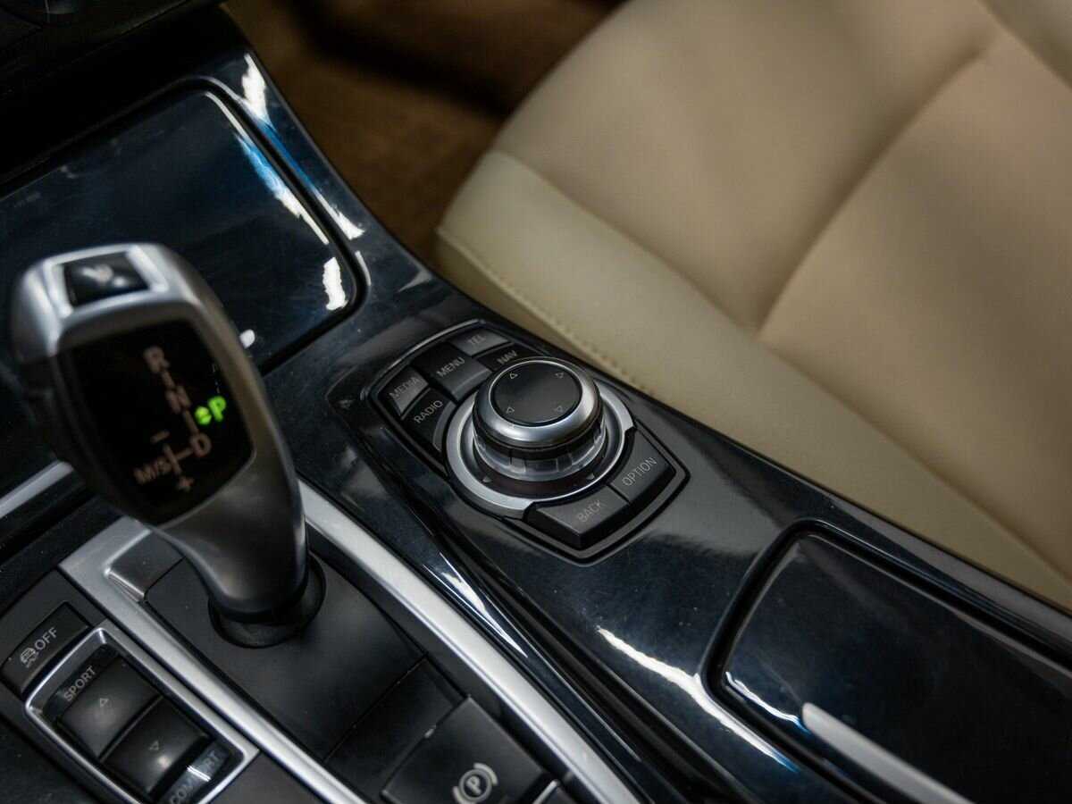 Купить BMW 5 серии 520d, 2014, 269 000 км, фото №18