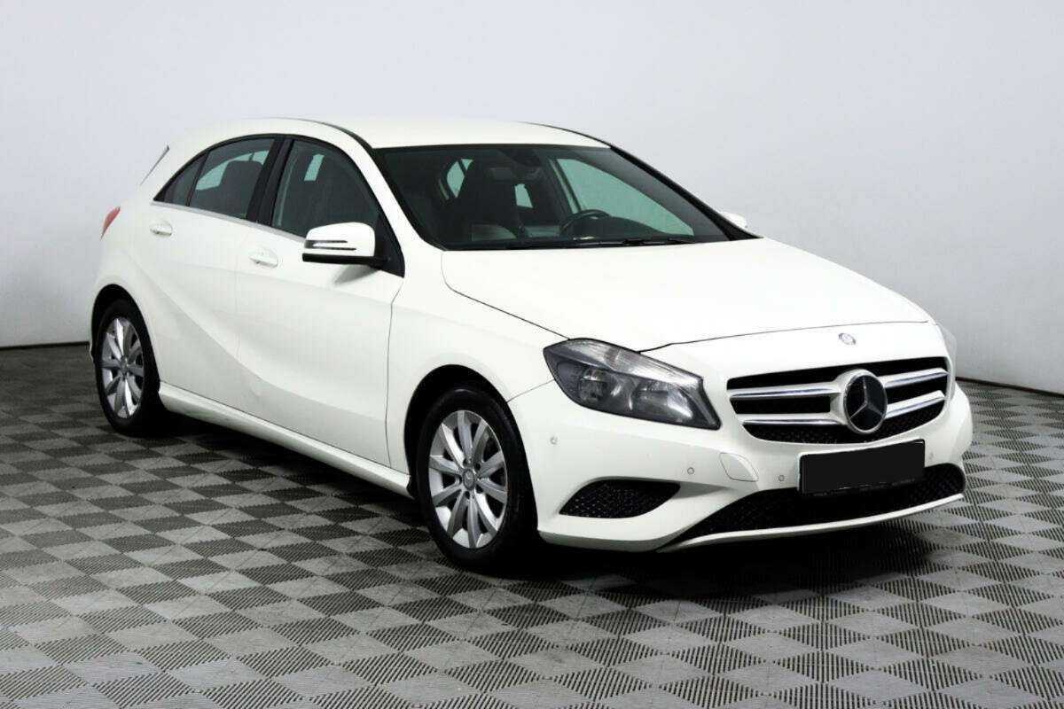 Купить Mercedes-Benz A-Класс 180, 2013, 138 350 км, фото №3
