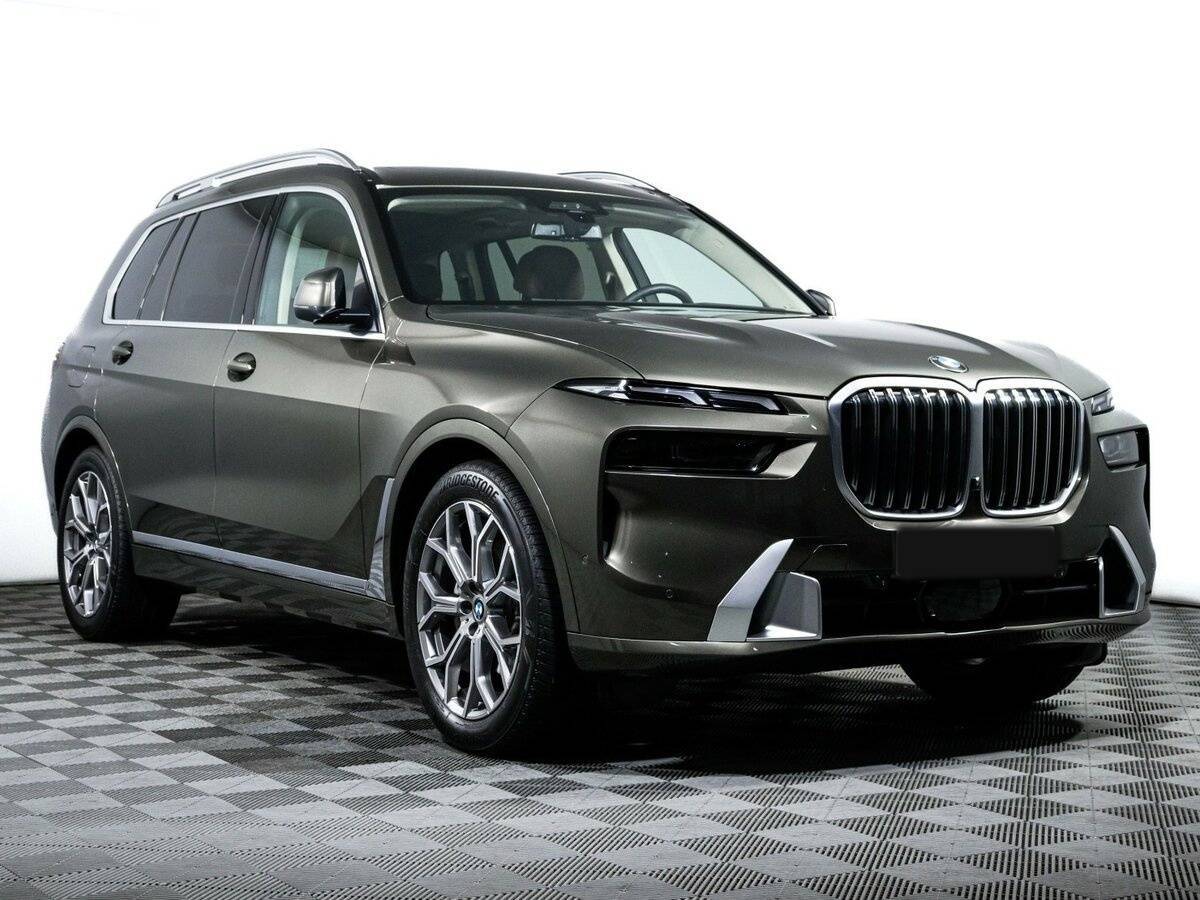 Купить BMW X7 40i, 2022, 4 296 км, фото №3
