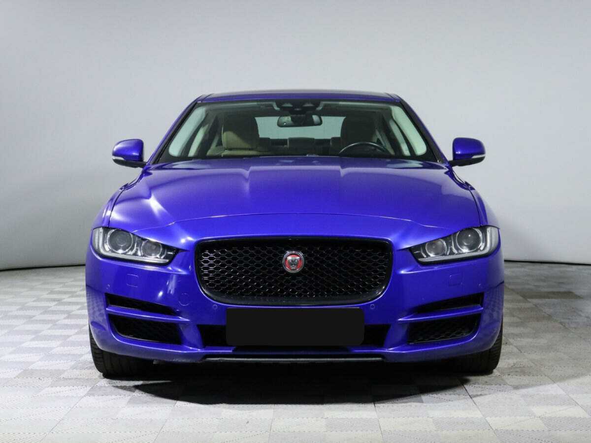 Купить Jaguar XE, 2016, 66 105 км, фото №2