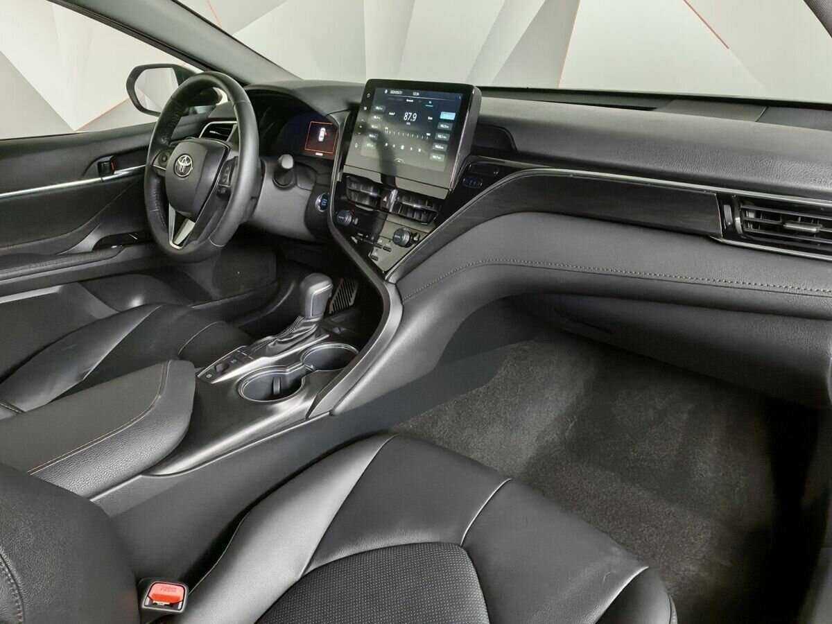 Купить Toyota Camry, 2023, 25 103 км, фото №9