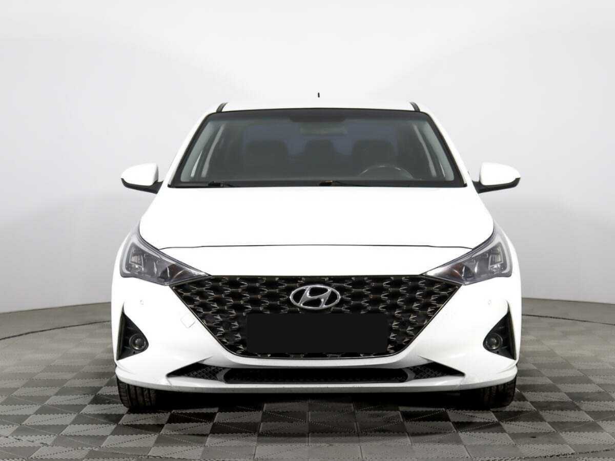 Купить Hyundai Solaris, 2020, 193 077 км, фото №2