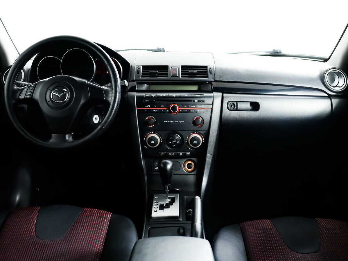Купить Mazda 3, 2005, 258 173 км, фото №9