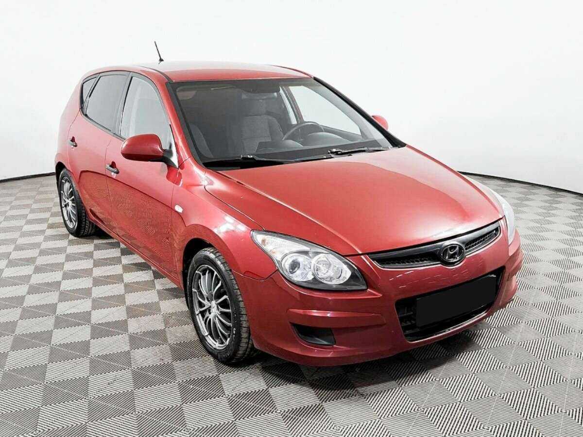 Купить Hyundai i30, 2009, 320 000 км, фото №3