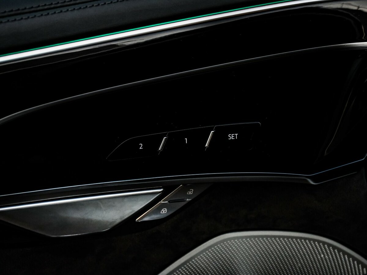 Купить Audi S8 Long IV (D5), 2020, 53 020 км, фото №22
