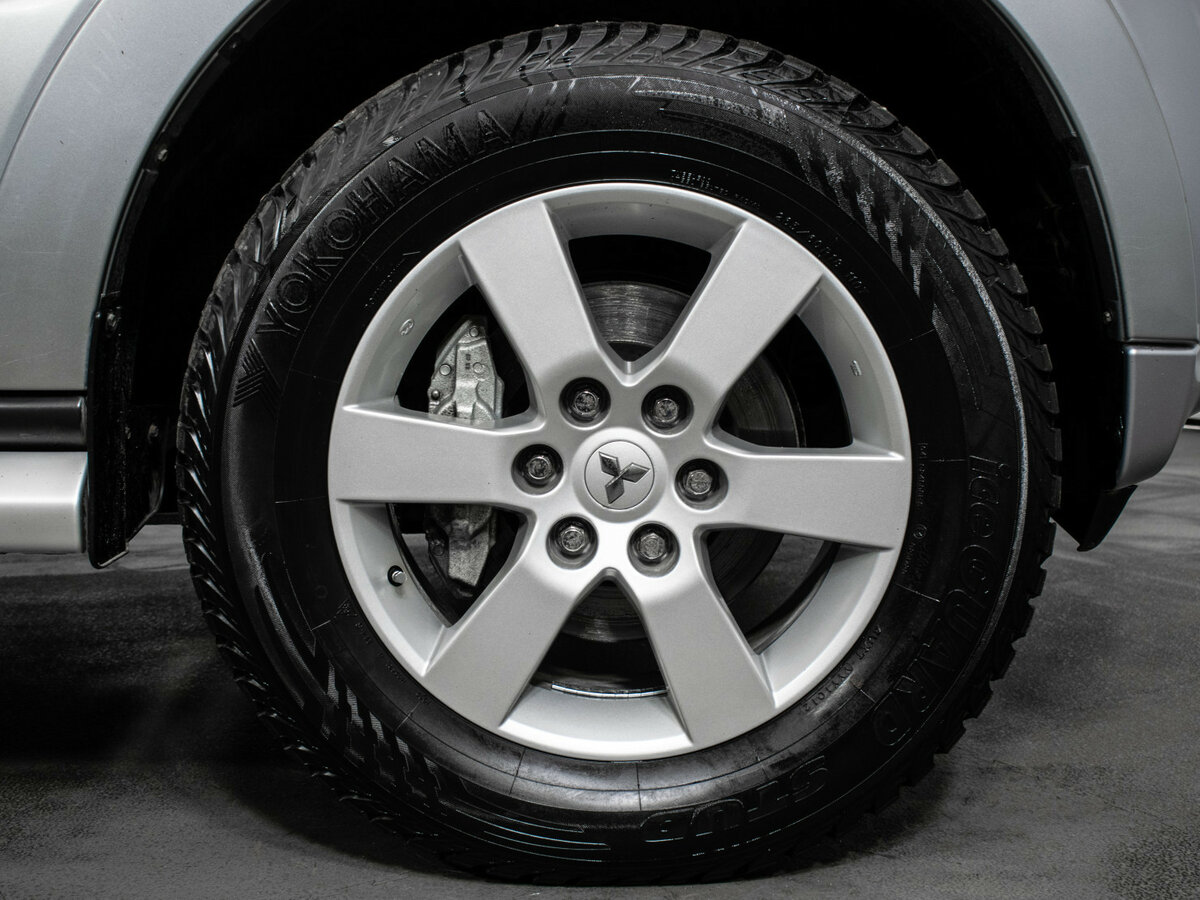 Купить Mitsubishi Pajero IV Рестайлинг 1, 2012, 68 550 км, фото №16