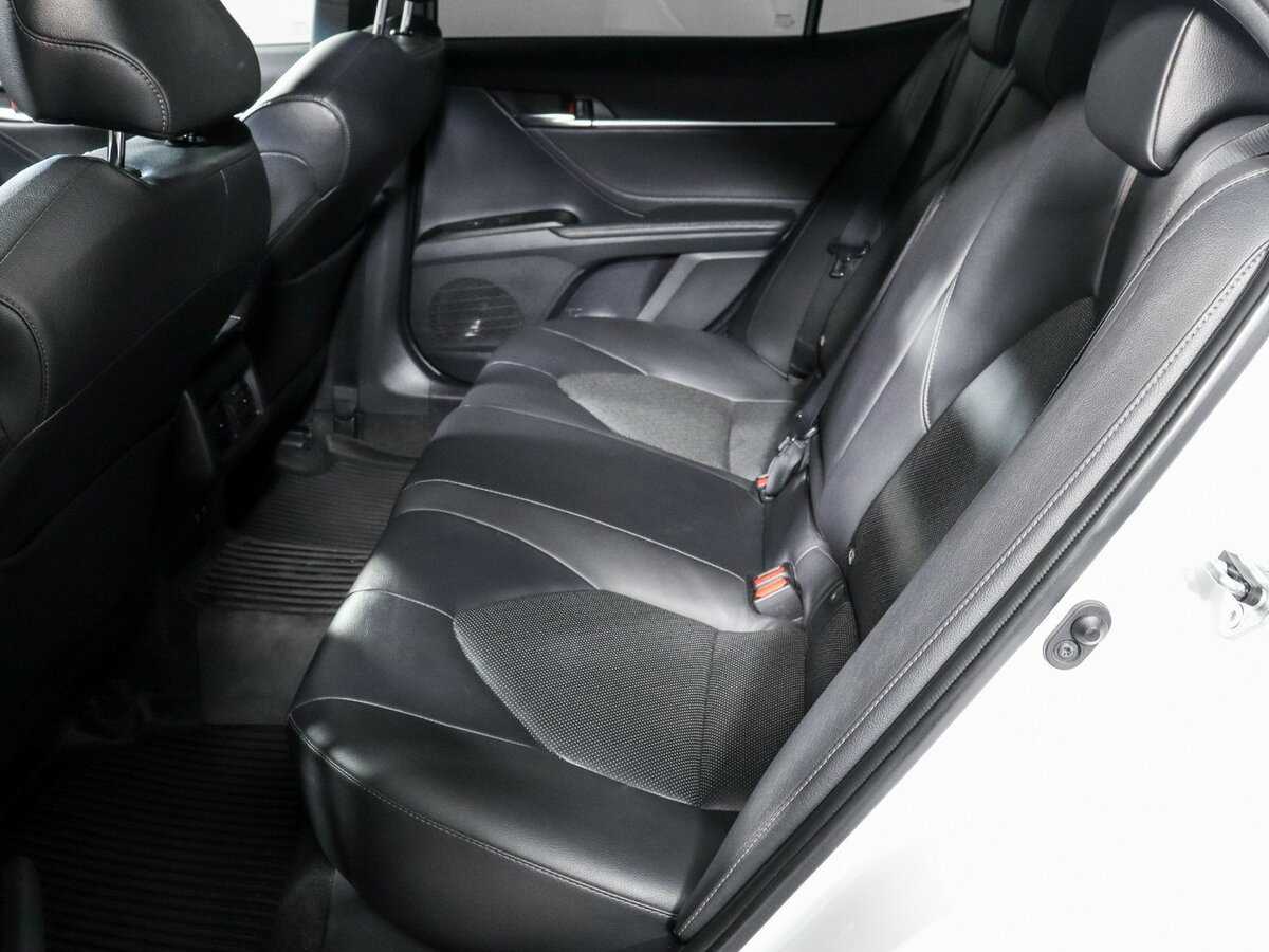 Купить Toyota Camry, 2021, 67 750 км, фото №10