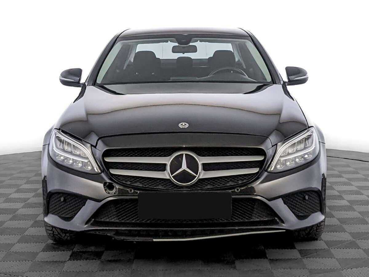 Купить Mercedes-Benz C-Класс 180, 2019, 131 432 км, фото №2