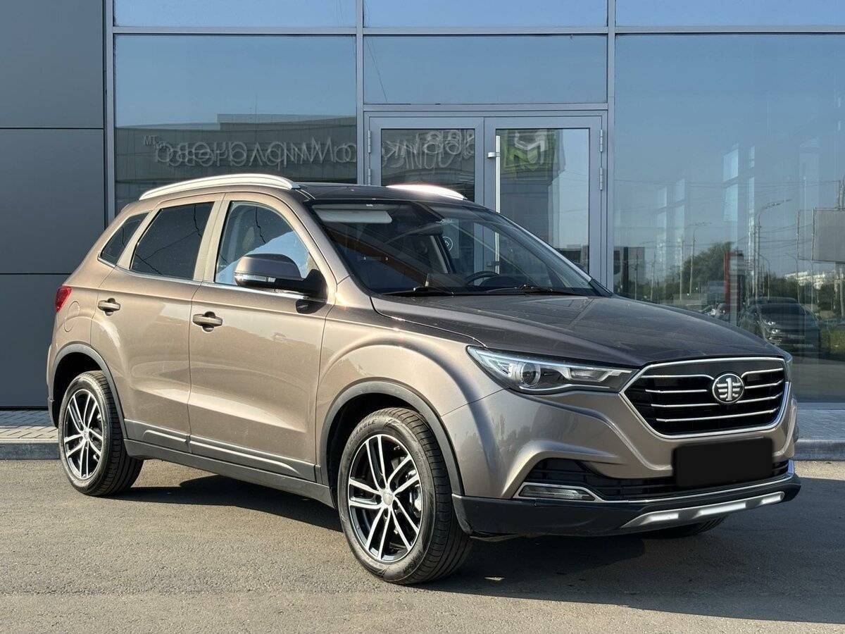 Купить FAW Besturn X40, 2019, 118 376 км, фото №1