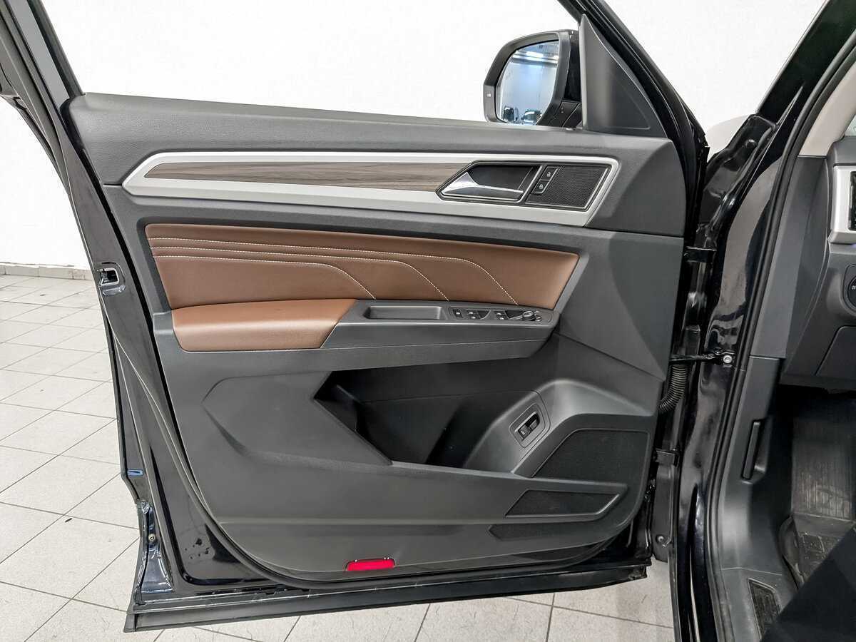 Купить Volkswagen Teramont, 2021, 91 102 км, фото №18