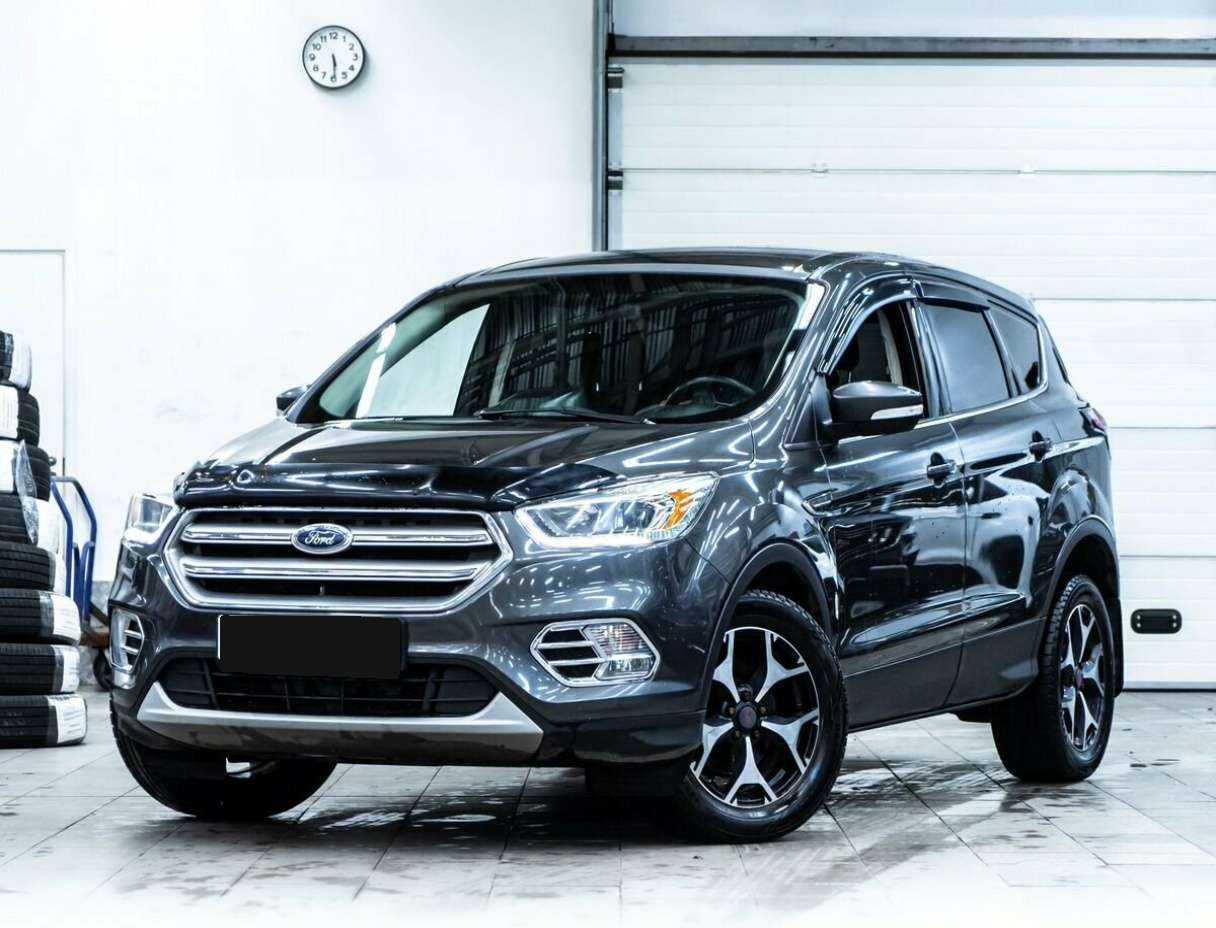 Купить Ford Kuga, 2017, 150 000 км, фото №1