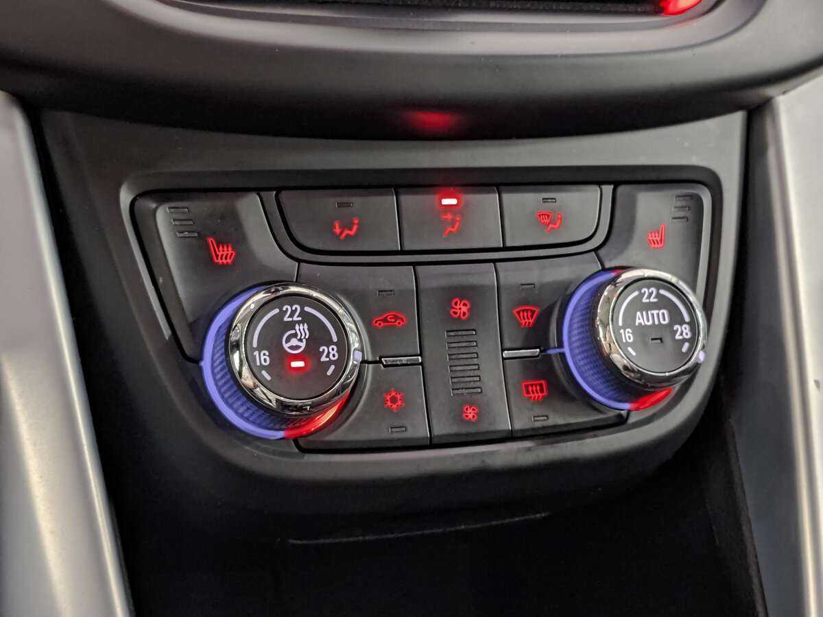 Купить Opel Zafira, 2014, 188 354 км, фото №17