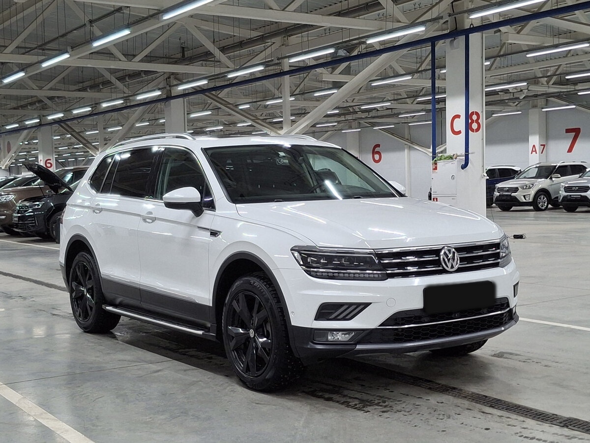 Купить Volkswagen Tiguan Allspace II, 2018, 138 001 км, фото №3