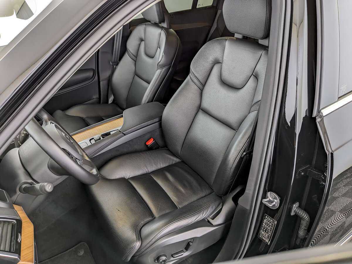 Купить Volvo XC90 Recharge, 2021, 45 225 км, фото №17