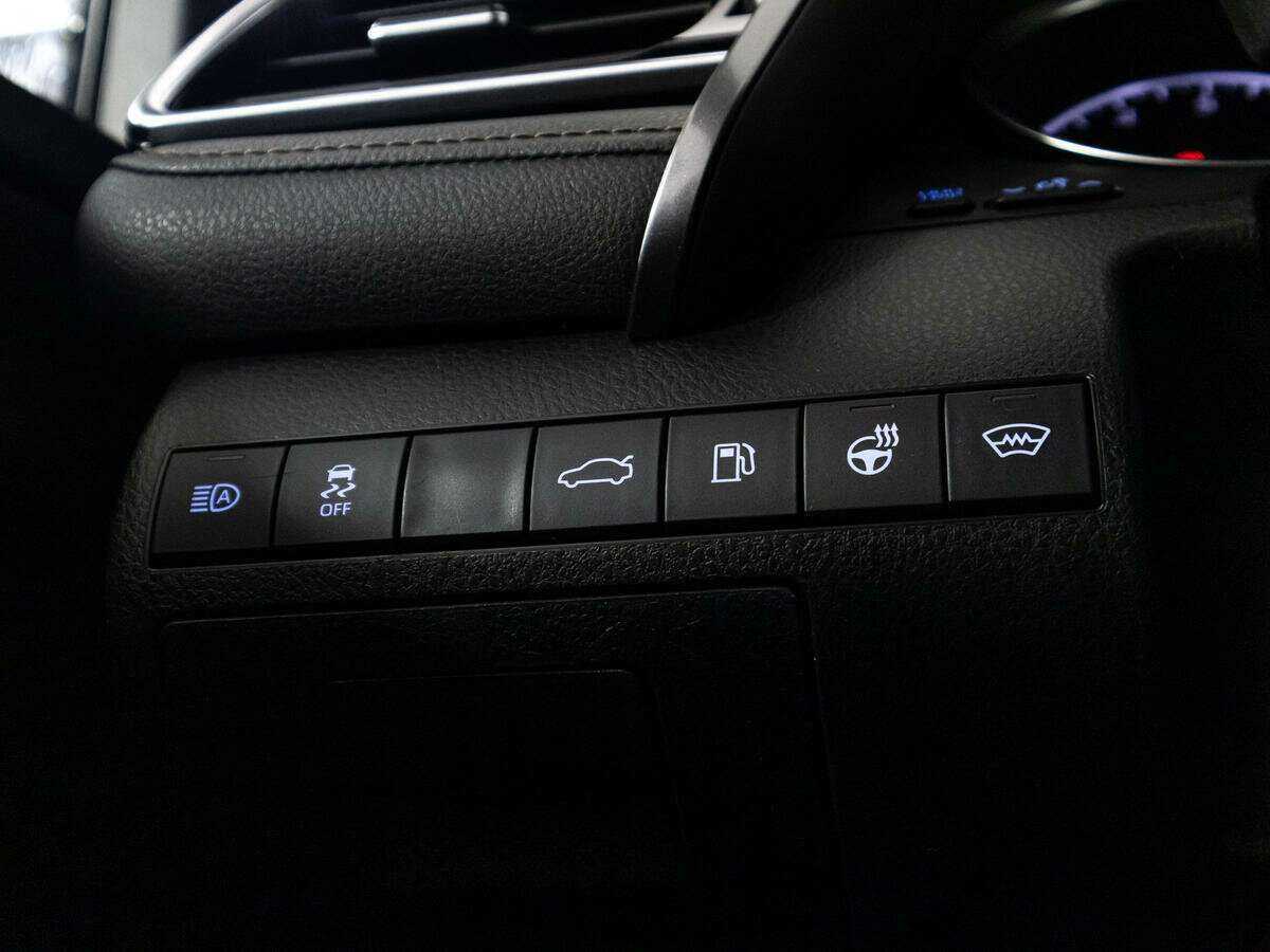 Купить Toyota Camry, 2018, 65 805 км, фото №19