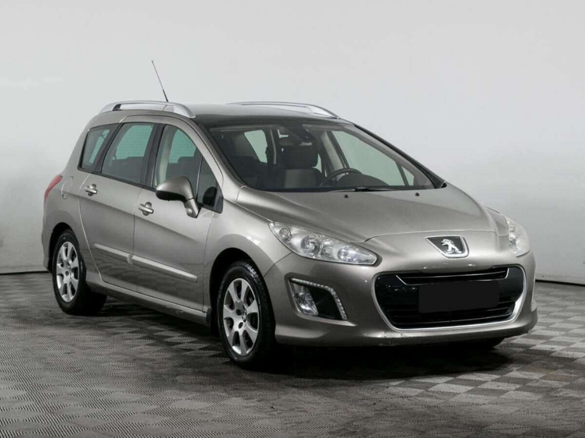 Купить Peugeot 308, 2011, 135 000 км, фото №3