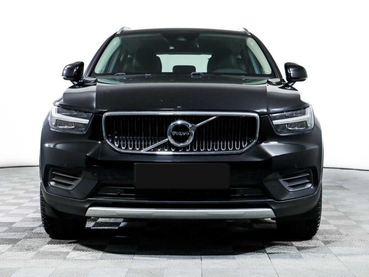 Купить Volvo XC40, 2018, 21 605 км, фото №2