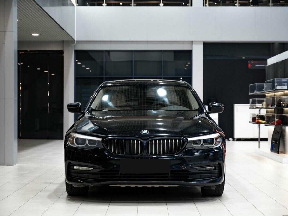 Купить BMW 5 серии 520d, 2017, 160 000 км, фото №2