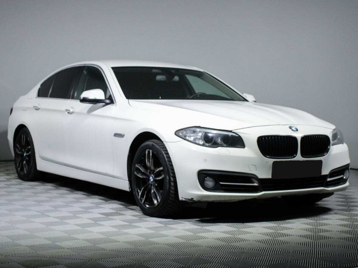 Купить BMW 5 серии 528i, 2013, 235 185 км, фото №3